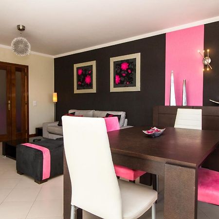 Family Apartment - Pool And Garden & Playground & Beach & Albufeira Exteriér fotografie
