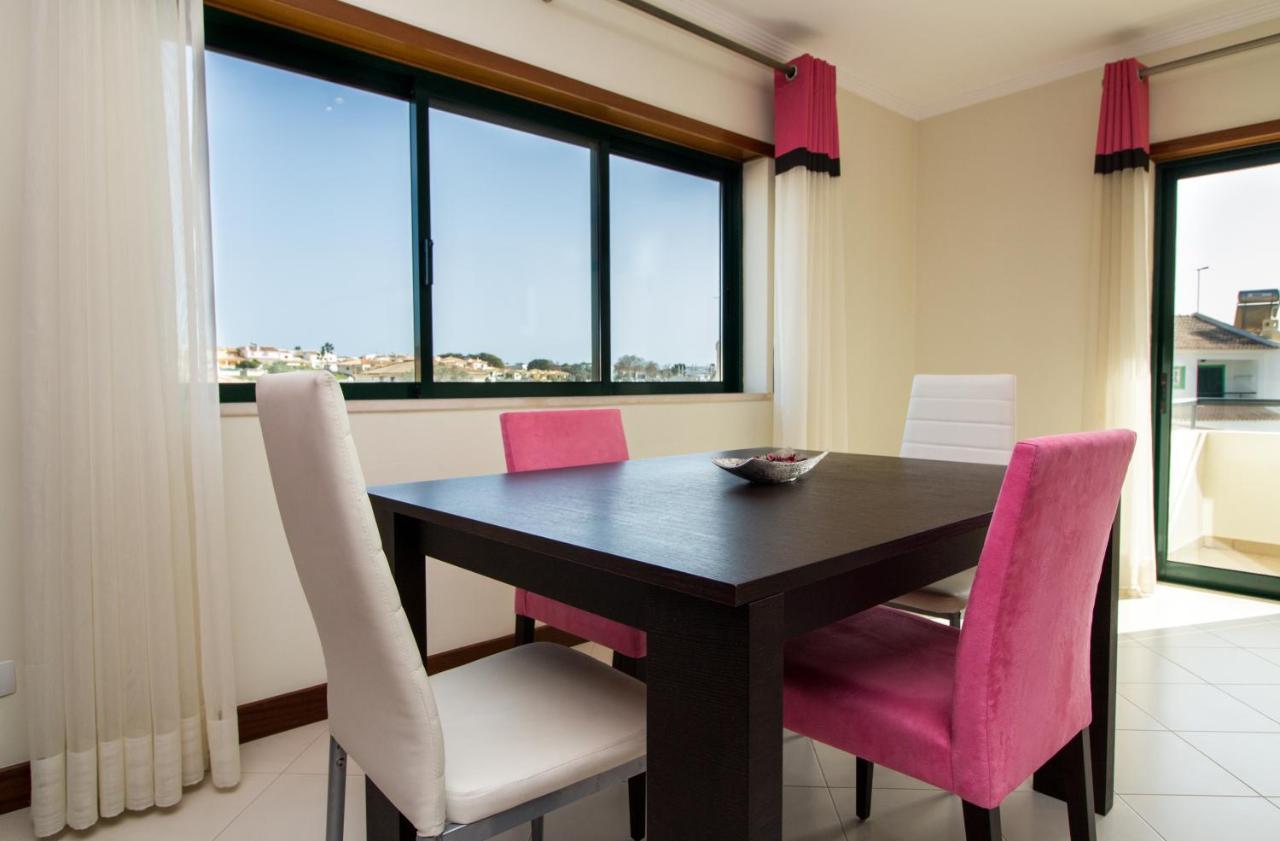 Family Apartment - Pool And Garden & Playground & Beach & Albufeira Exteriér fotografie