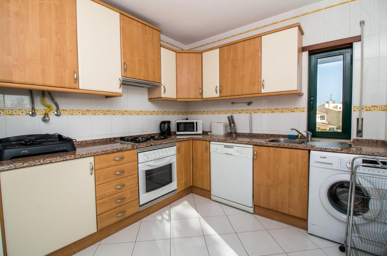 Family Apartment - Pool And Garden & Playground & Beach & Albufeira Exteriér fotografie