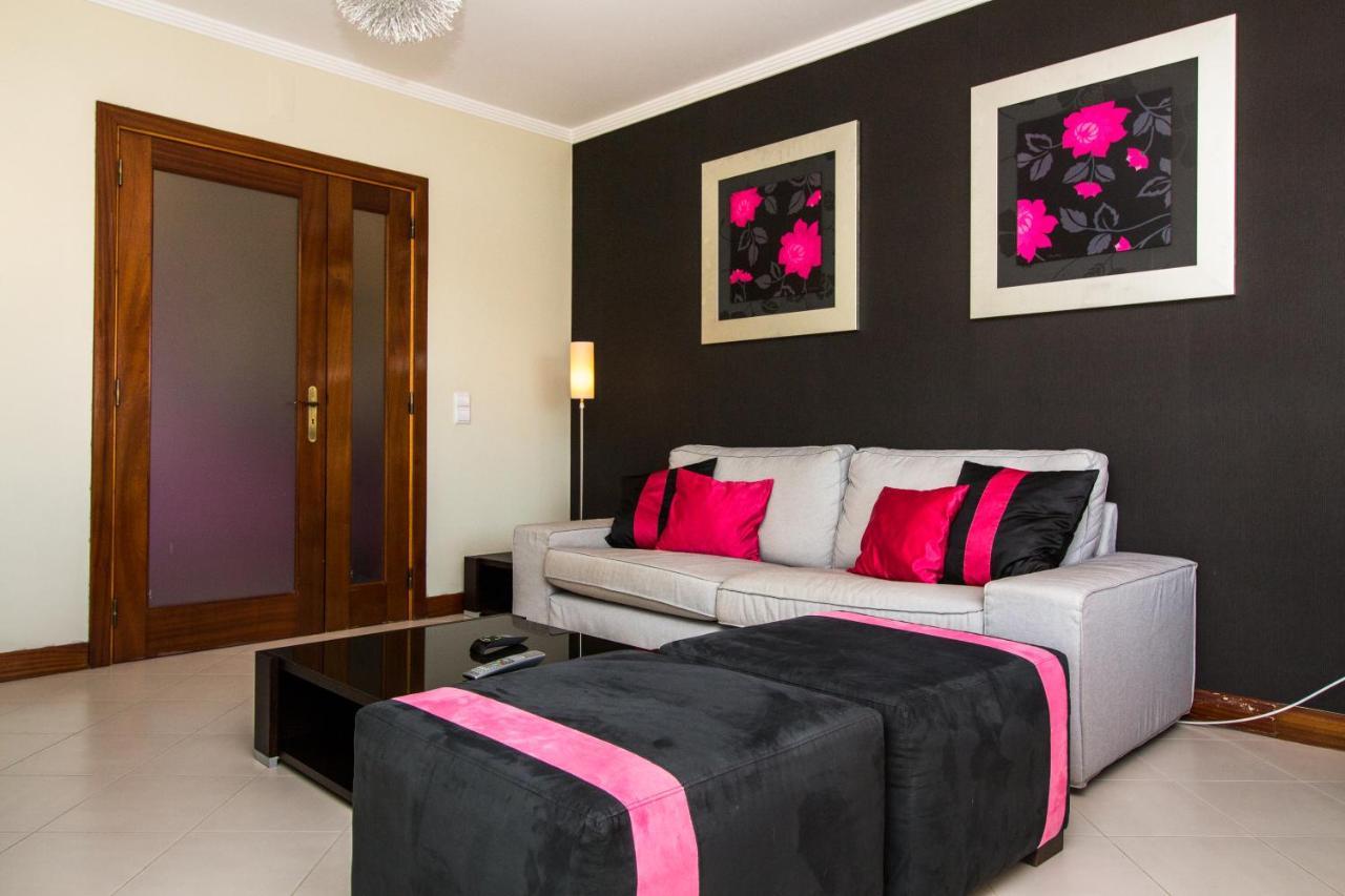 Family Apartment - Pool And Garden & Playground & Beach & Albufeira Exteriér fotografie