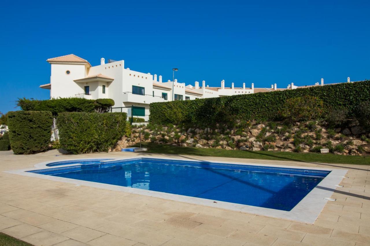 Family Apartment - Pool And Garden & Playground & Beach & Albufeira Exteriér fotografie