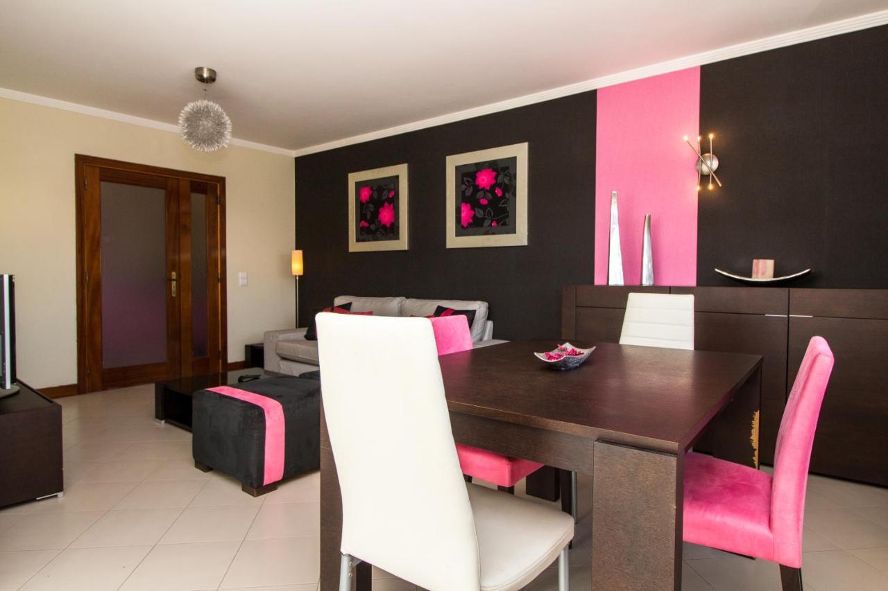 Family Apartment - Pool And Garden & Playground & Beach & Albufeira Exteriér fotografie