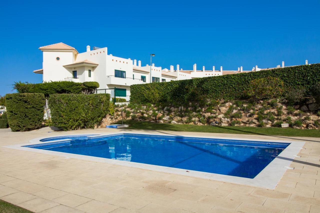 Family Apartment - Pool And Garden & Playground & Beach & Albufeira Exteriér fotografie